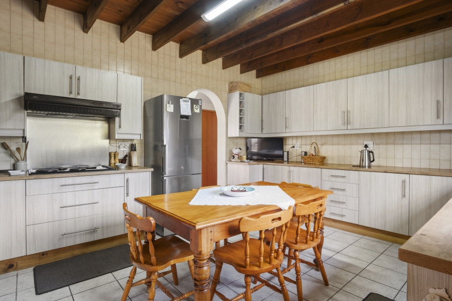 6 Bedroom Property for Sale in Schaap Kraal Western Cape